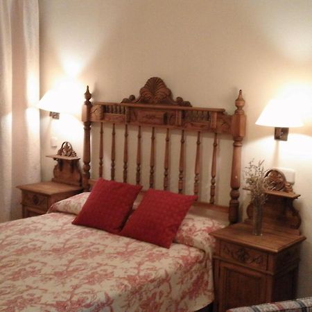 Hostal Rural Cumbres De Castilla Mandayona 외부 사진